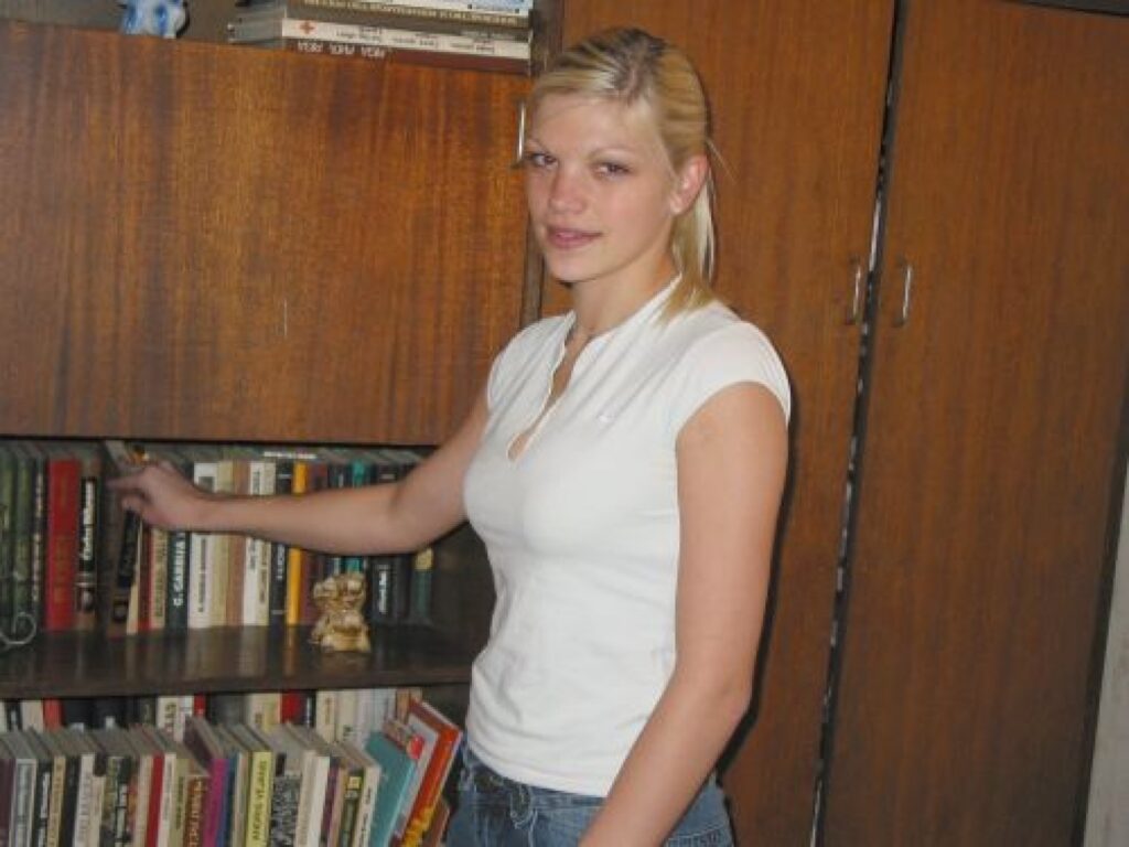 Guna Poga atzīst, ka, pētot pirmās brīvvalsts prezidenta Kārļa Ulmaņa darbību, viņa nav atklājusi nevienu faktu, par ko prezidents būtu pelnījis pārmetumus.
Autors: Aivars Zilbers