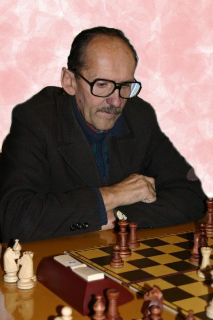 Laikraksta “Ziemeļlatvija” šā gada kausa izcīņa šahā ir noslēgusies. Šoreiz galvenā balva ar Inesi Budovski aizceļoja uz Valmieru.
Autors: Aldis Dubļāns