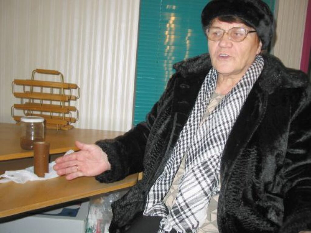  Sedas iedzīvotāja Ņina Strazdiņa ir neapmierināta ar  dzeramā ūdens kvalitāti. Bieži vien tas no krāna tek brūns un ar nogulsnēm.
Autors: Inga Karpova