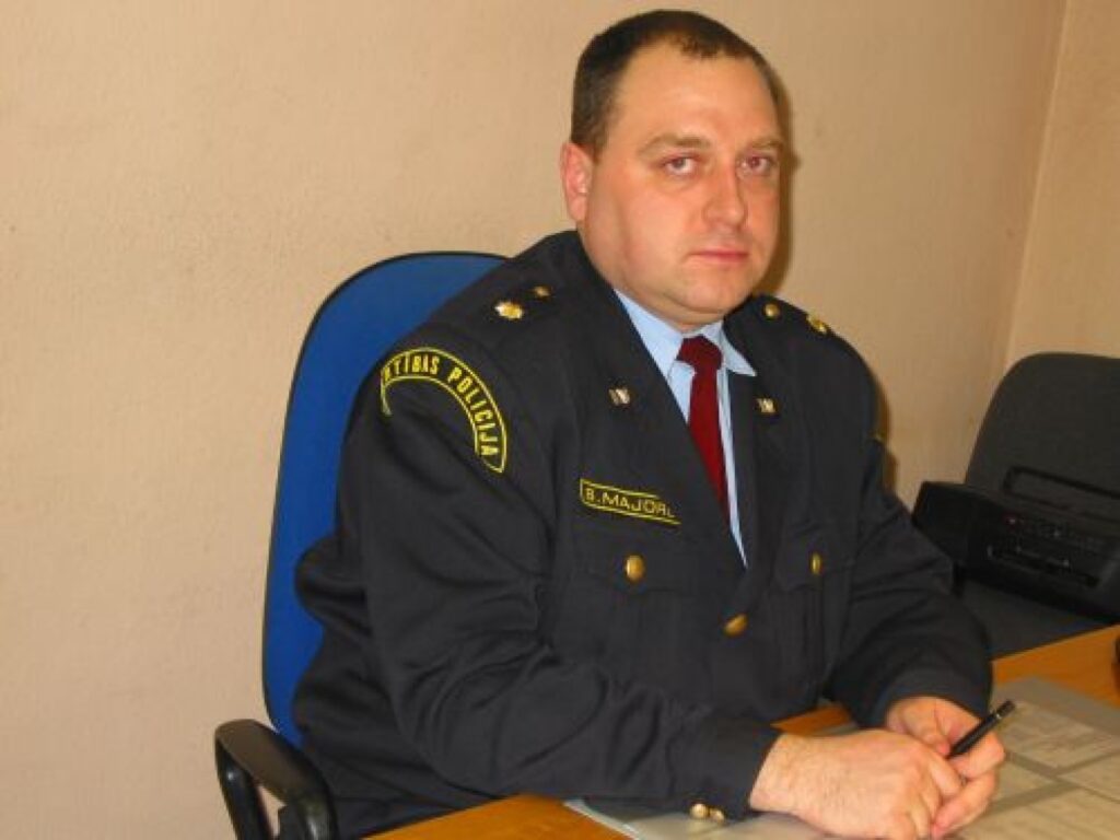 Valkas rajona Policijas pārvaldes Kārtības policijas priekšnieks Sergejs Majors uzskata, ka iepriekš robežsardzē pavadītais laiks visinteresantākais bijis tad, kad sācies cukura bums.
Autors: Aivars Zilbers