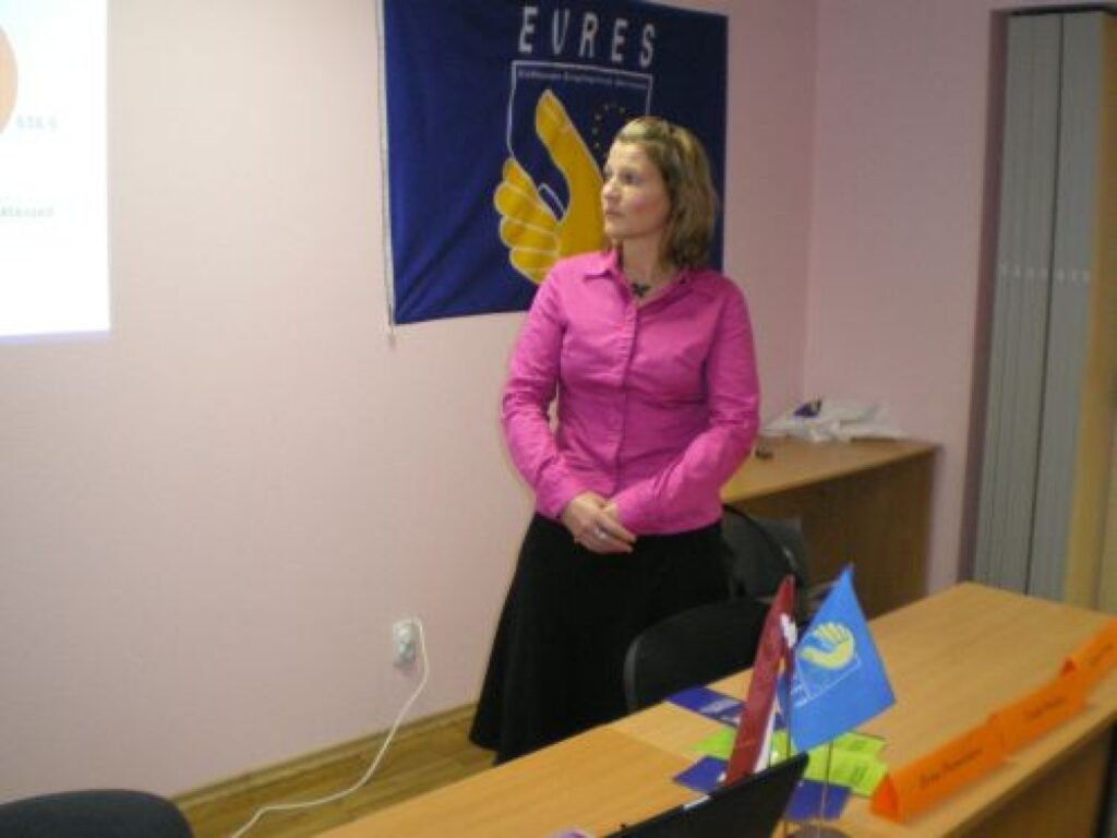 Igaunijas Darba tirgus dienesta Valgas filiāles konsultante Sireta Saretoka uzskata, ka daudzi bezdarbnieki ir prasmīgi izlietojuši valsts piešķirtos līdzekļus uzņēmējdarbības uzsākšanai.
Autors: Aivars Zilbers