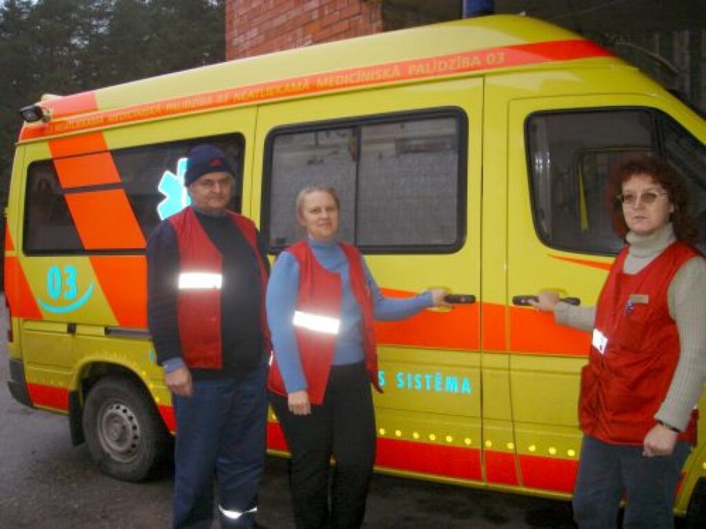 Mūsu uzdevums ir nogādāt slimniekus vai cietušos slimnīcā, nevis gaidīt, kamēr notiek izmeklēšana,