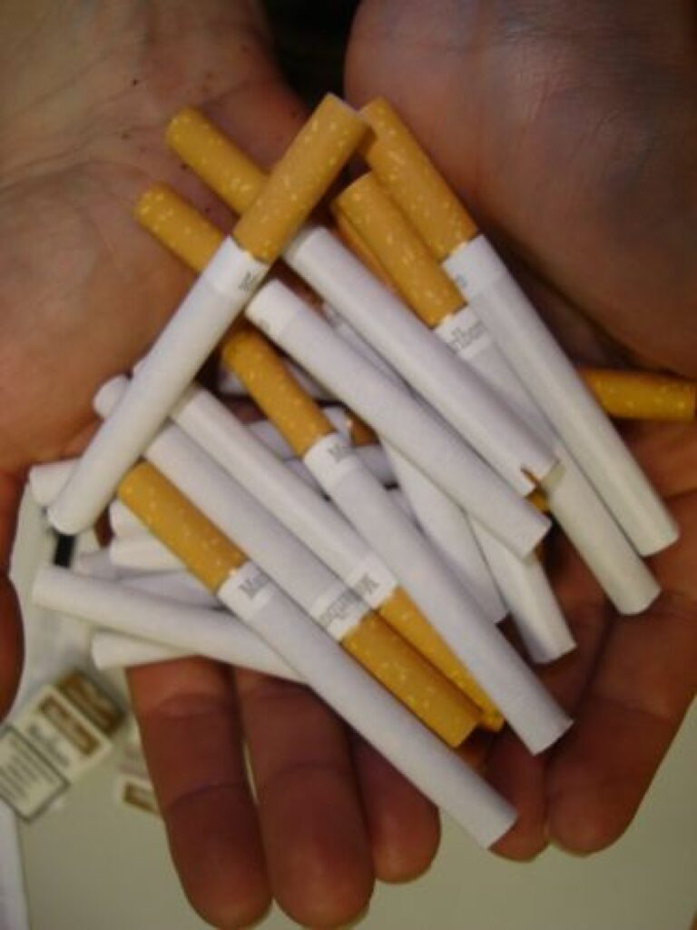 Smēķēšana izraisa daudzas nopietnas slimības. 
Autors: Santa Sinka