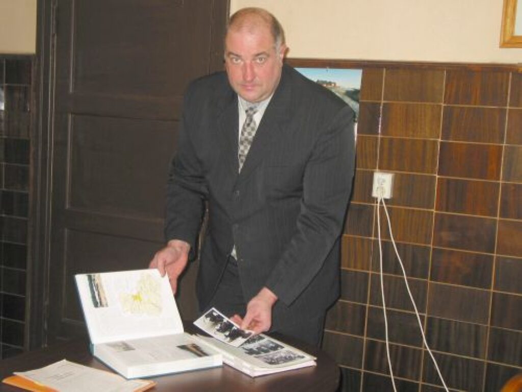 Valkas pagasta padomes priekšsēdētājs Guntis Bašķis atzīst, ka daži cilvēki jau atnesuši vērtīgas pagātnes liecības.
Autors: Aivars Zilbers