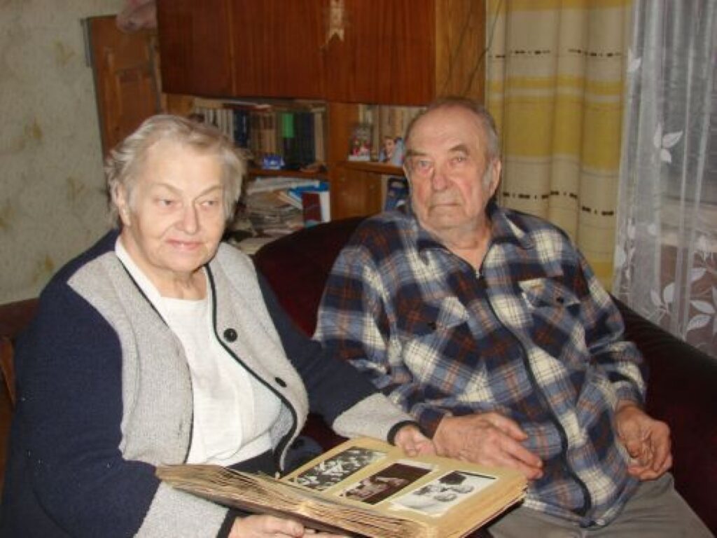 Agrāk Pootu ģimenei bija vairāki vaļasprieki. Vīram ļoti patika fotografēt gan ģimeni, gan dažādus pasākumus.
Autors: Santa Sinka