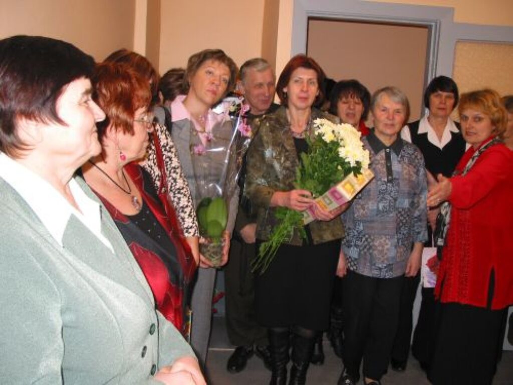 Jaunā ģimenes atbalsta centra izveidotājus sveikt bija ieradušies gan pagasta iedzīvotāji, gan viesi no Valkas un Strenčiem.
Autors: Aivars Zilbers