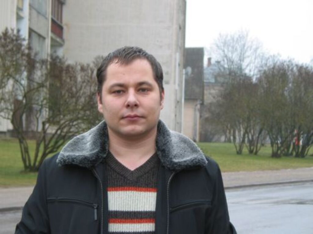 “Valmieras TV” valdes priekšsēdētājs Ingemārs Vekteris nešaubās, ka ikvienam valcēnietim ir jāzina, kas notiek Vidzemē.
Autors: Aldis Dubļāns