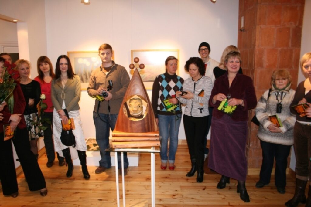 Šā gada mākslas dienu galvenā ekspozīcija ir neparasti gaiša un labestības pilna. 
Autors: Aldis Dubļāns