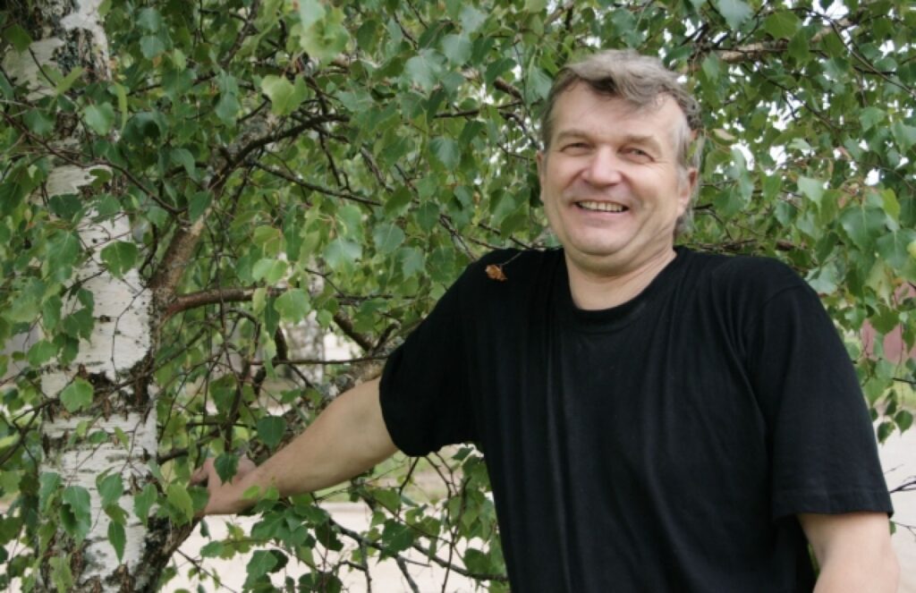 Pēteris Vaivads ir ļoti sabiedrisks cilvēks un allaž priecājas, ka viņu vārdadienā kāds atceras.
Autors: Aldis Dubļāns