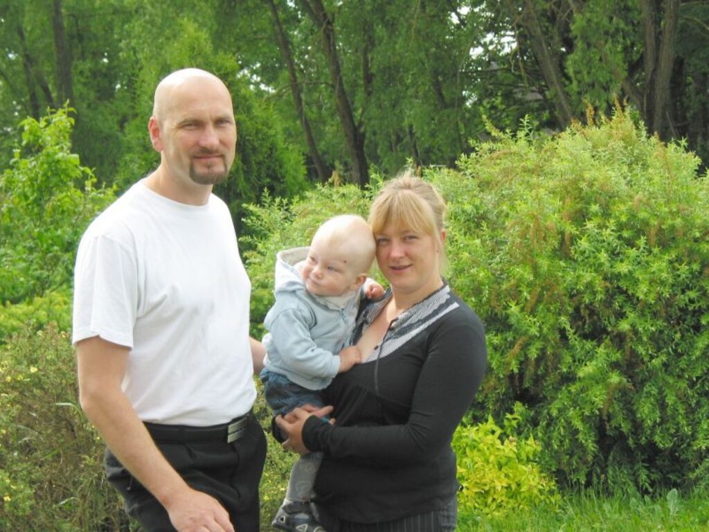 Ilze un Aldis Leicāni savam biznesam reklāmu nav veidojuši, bet viņu viesu namā iebrauc arvien vairāk atpūtnieku. 
Autors: Aivars Zilbers