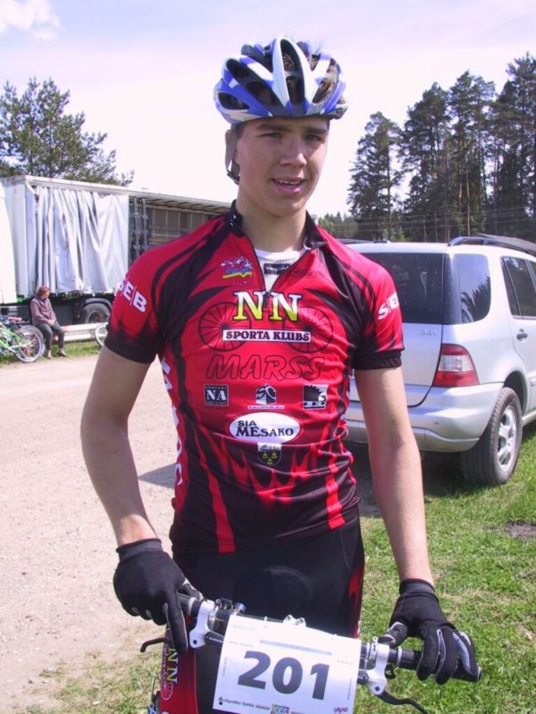 Smiltenietis Jānis Rezins izcīnīja otro vietu savā grupā M-18 un bija desmitais labākais absolūtajā kopvērtējumā
Autors: Sandra Pētersone