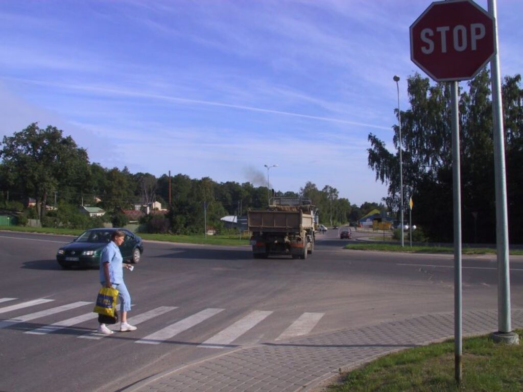  Daugavas, Valkas un Audēju ielas krustojumā Smiltenē notiek visvairāk avāriju. Pēc peldbaseina un lielveikala uzcelšanas krustojuma tuvumā satiksmes intensitāte šeit palielināsies.
Autors: Sandra Pētersone