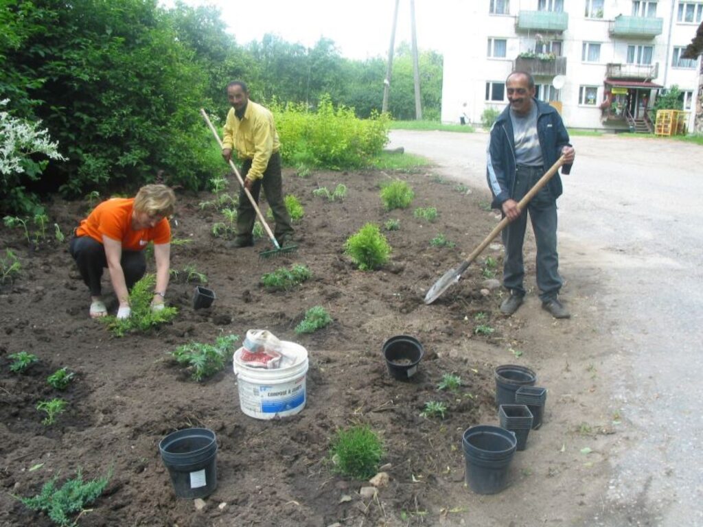 Zaļo dobi jērcēnieši iekārto ar domu, ka skaista vide disciplinētāku un labāku dara arī cilvēku.
Autors: Aivars Zilbers
