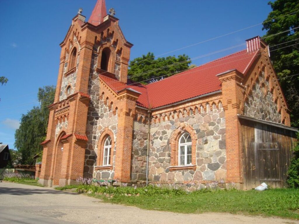 Kapu svētki Smiltenes kapos būs jau 20. jūlijā.
Autors: Santa Sinka