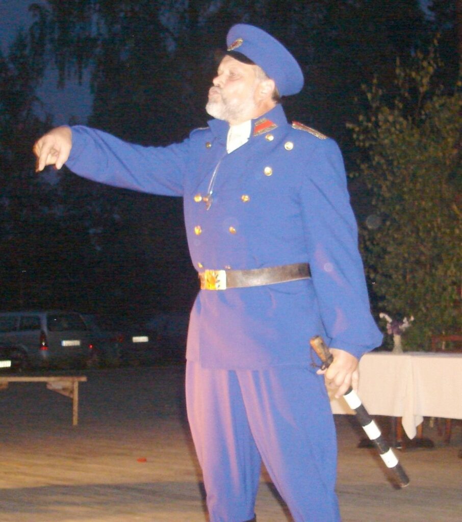 Likumsarga lomā iejuties Smiltenes tehnikuma direktors Andris Miezītis
Autors: Sarmīte Ozola