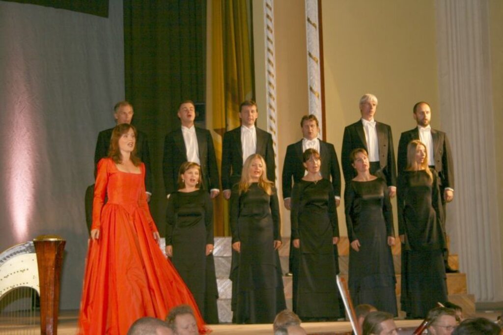 Bijusī Strenču iedzīvotāja Inga Šļubovska klausītājus priecēja ar prelūdiju no operas “Mīlas dzēriens”.