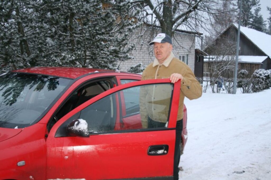 Aivars Grinbergs uzskata, ka inspektora mērķis nav iegriezt uzņēmējam, bet padarīt cilvēkiem veselībai atbilstošākus darba apstākļus.
Autors: Aivars Zilbers
