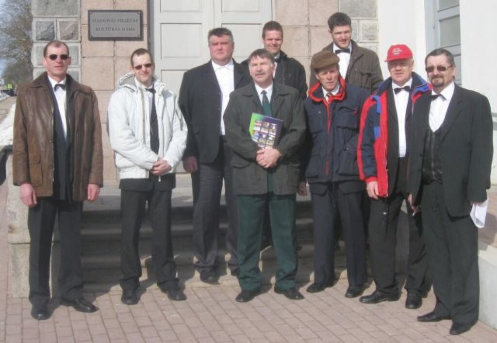 Trikātas pagasta vīru vokālais ansamblis šogad atzīmēs pastāvēšanas 10 gadus.
Autors: No personīgā arhīva