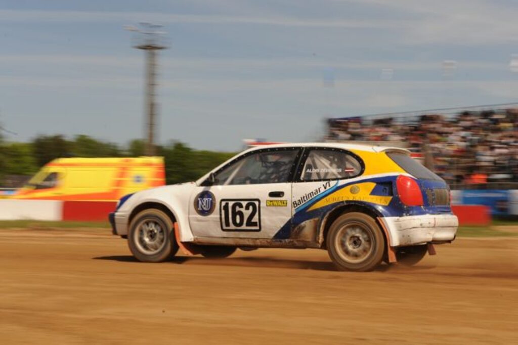 Aluksniesiem.lv raksta attēla aizvietotājs