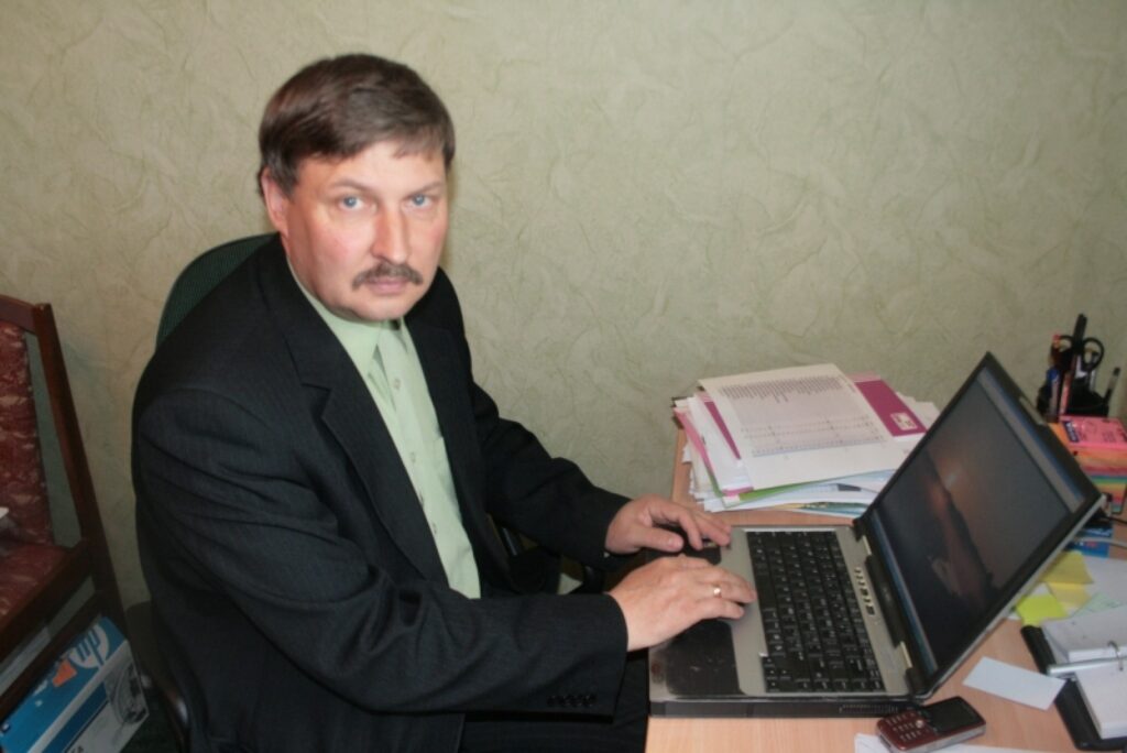 Vilnis Vilguts uzskata, ka ikvienam cilvēkam ir jāiemācās saprasties ar citiem. Sēžot pie datora, to nevar apgūt. 
Autors: Aldis Dubļāns