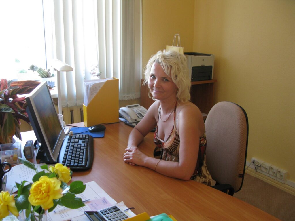 Lai saņemtu atbildes par ģimenes ārstu atvaļinājumu grafiku informē Veselības obligātās apdrošināšanas valsts aģentūras Vidzemes nodaļas vadītājas vietniece Sigita Alhimoviča.
Autors: Baiba Šķērīte