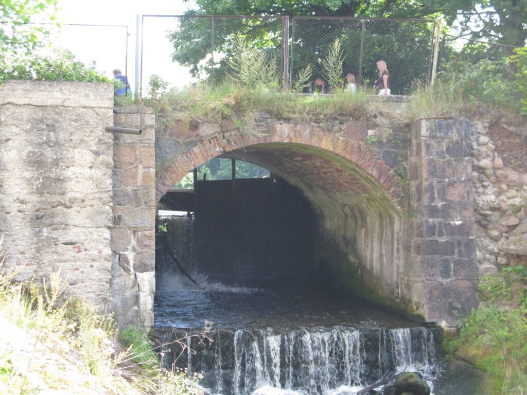 Aluksniesiem.lv raksta attēla aizvietotājs