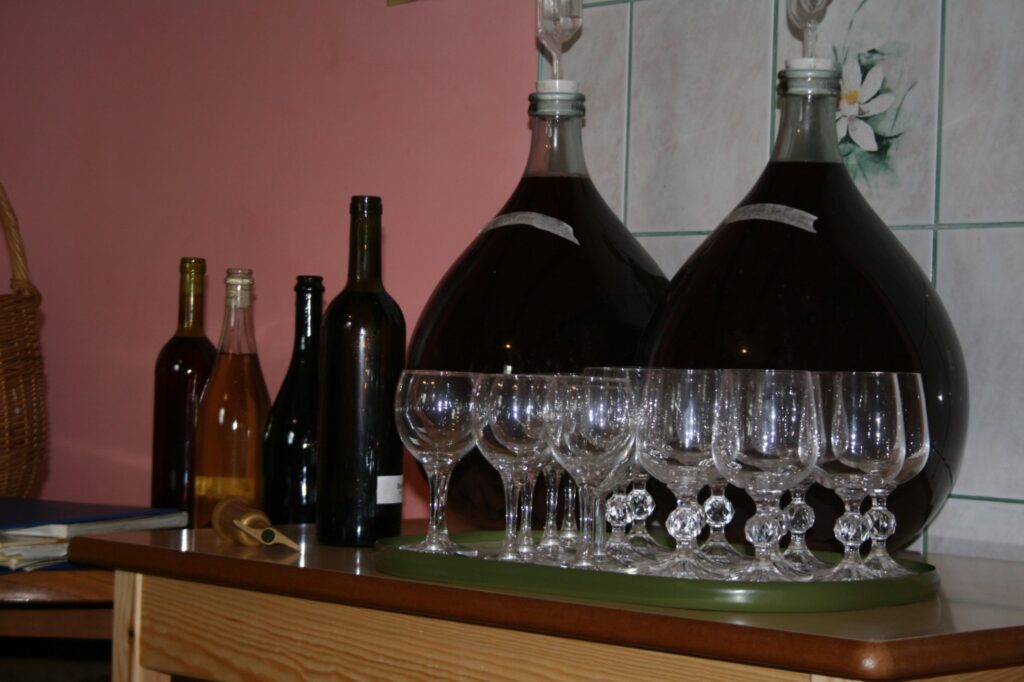 Degustācijas galds izskatās visai kārdinošs.
Autors: Aivars Zilbers