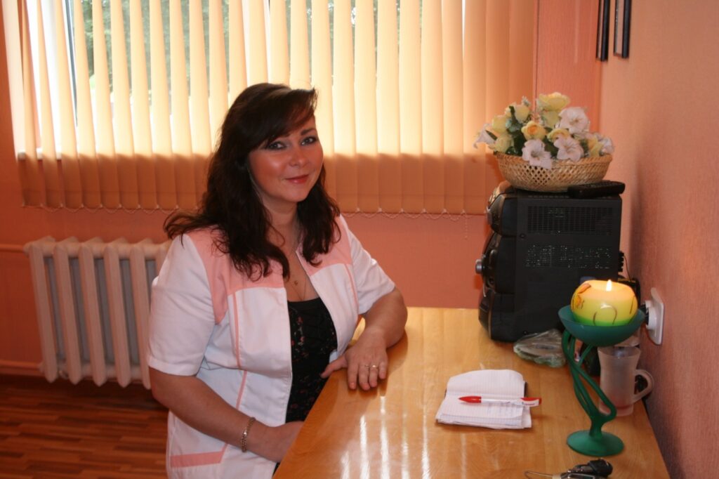 Valcēniete Velga Plociņa pēc daudziem gadiem atgriezusies pie sava sirdsdarba – medicīnas.
Autors: Inga Karpova