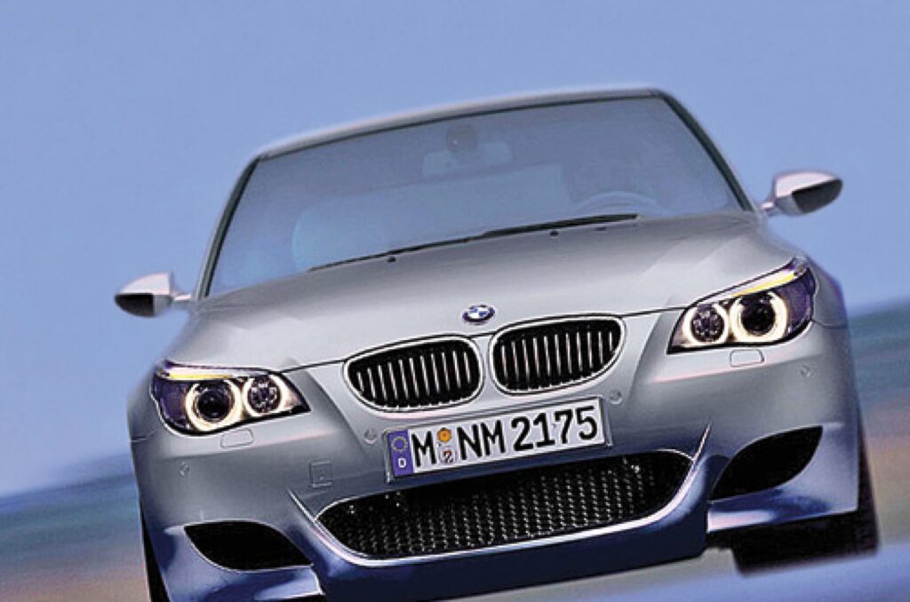 Auto lukturiem jābūt attiecīgi marķētiem un paredzētiem lokizlādes gaismas avotu uzstādīšanai. Vairāk par ksenona lukturu uzstādīšanu automašīnās var uzzināt www.csdd.lv
Autors: 