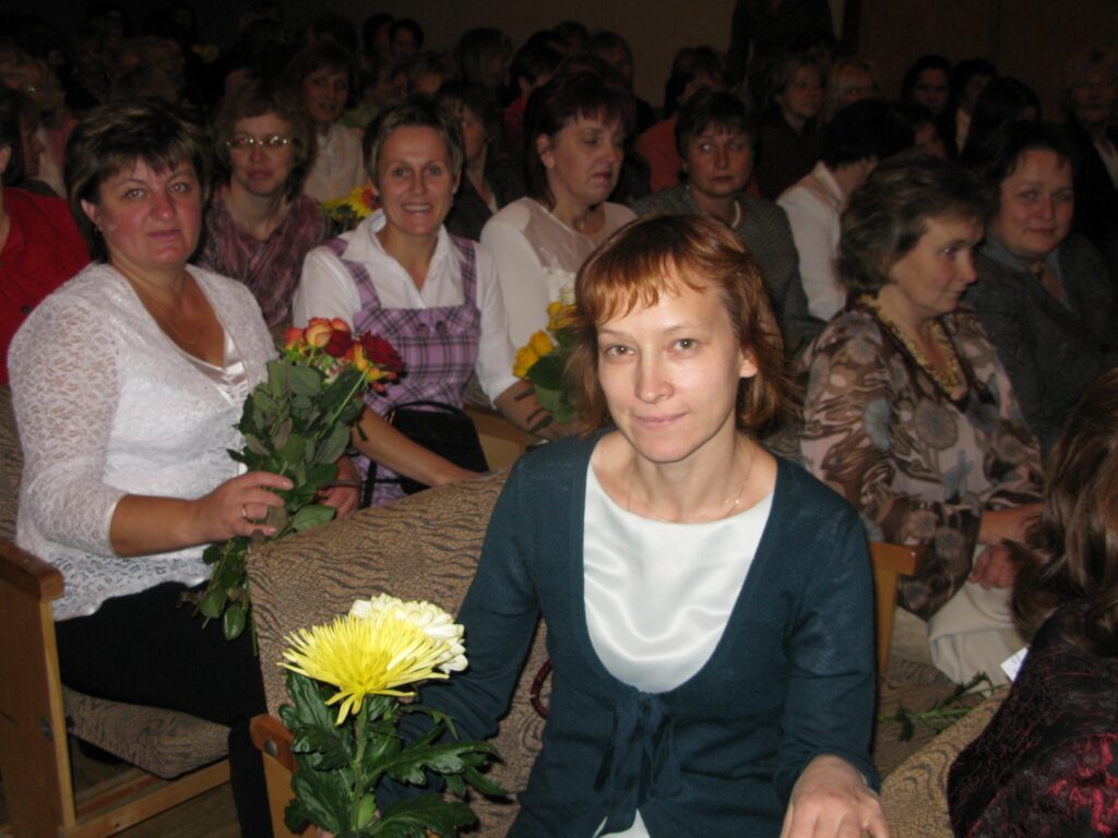  Smiltenē piektdien Skolotāju dienu svinēja pedagogi no Smiltenes, Valkas un Strenču  novada.
Autors: Sandra Pētersone