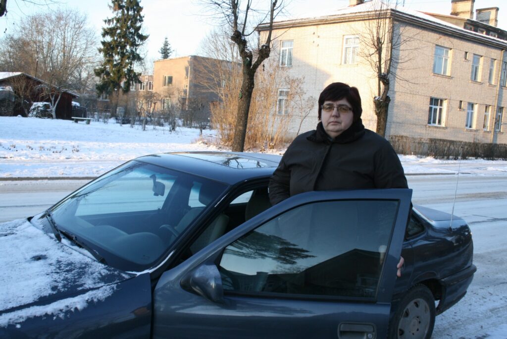 Valkas novada lauku attīstības speciāliste Ilona Krūmiņa atzīst, ka  zemnieki šajos laikos kļuvuši taupīgāki. 
Autors: Aivars Zilbers