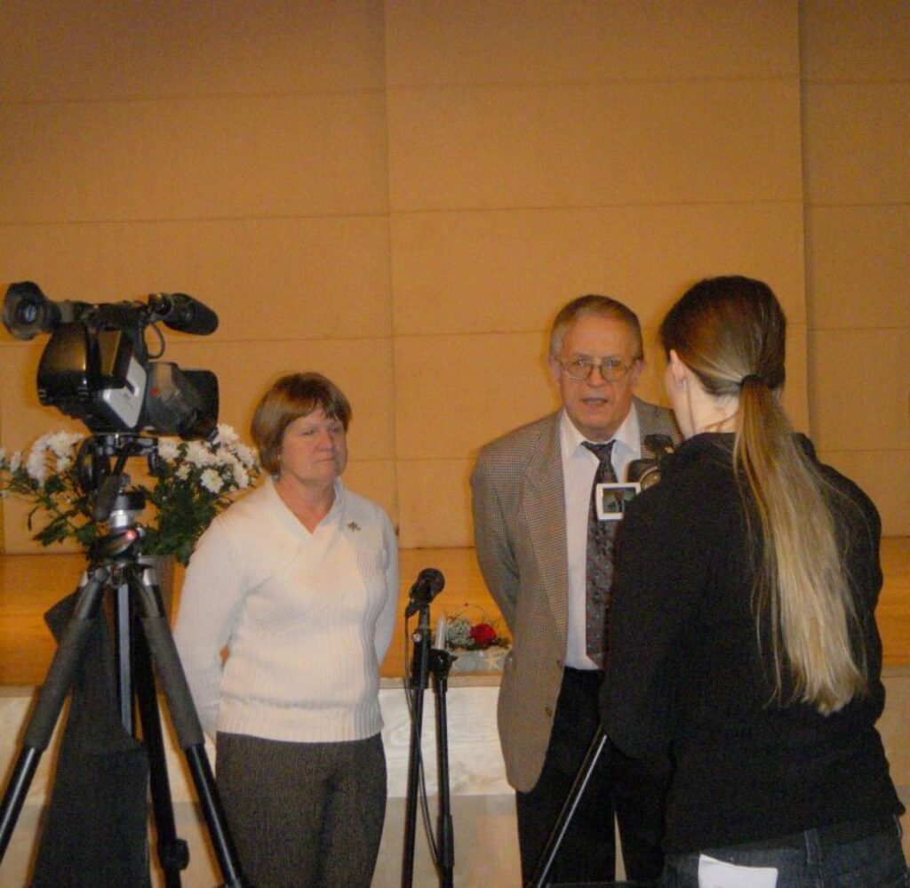 Decembra sākumā biedrības ATBALSTS delegācija ciemojās pie kolēģiem Igaunijā, kur norisinājās Dziesmu un deju svētki cilvēkiem ar īpašām vajadzībām.
Autors: No personīgā arhīva