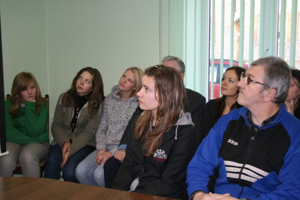 Vai pēc diviem gadiem Valkas novada jauniešiem būs iespēja studēt Valkā, būs zināms šodien pēc novada domes deputātu balsojuma.
Autors: Inga Karpova