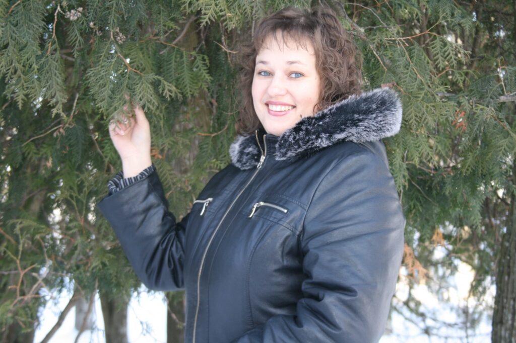 Zvārtavas tautas nama vadītāja Dagnija Pakalne uzskata, ka laukos daudziem cilvēkiem dziedāšana un dejošana dod prieku.
Autors: Aivars Zilbers