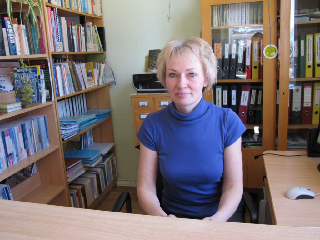 Novadpētniecei Ingai Boškinai vēl nesen šķita, ka Trikātas novada izpētē neko jaunu vairs nevar paveikt, taču pēc inventarizācijas veicēju apmācības nodarbībām saprata, ka darāmā un pētāmā te ir ļoti daudz. 
Autors: Aldis Dubļāns