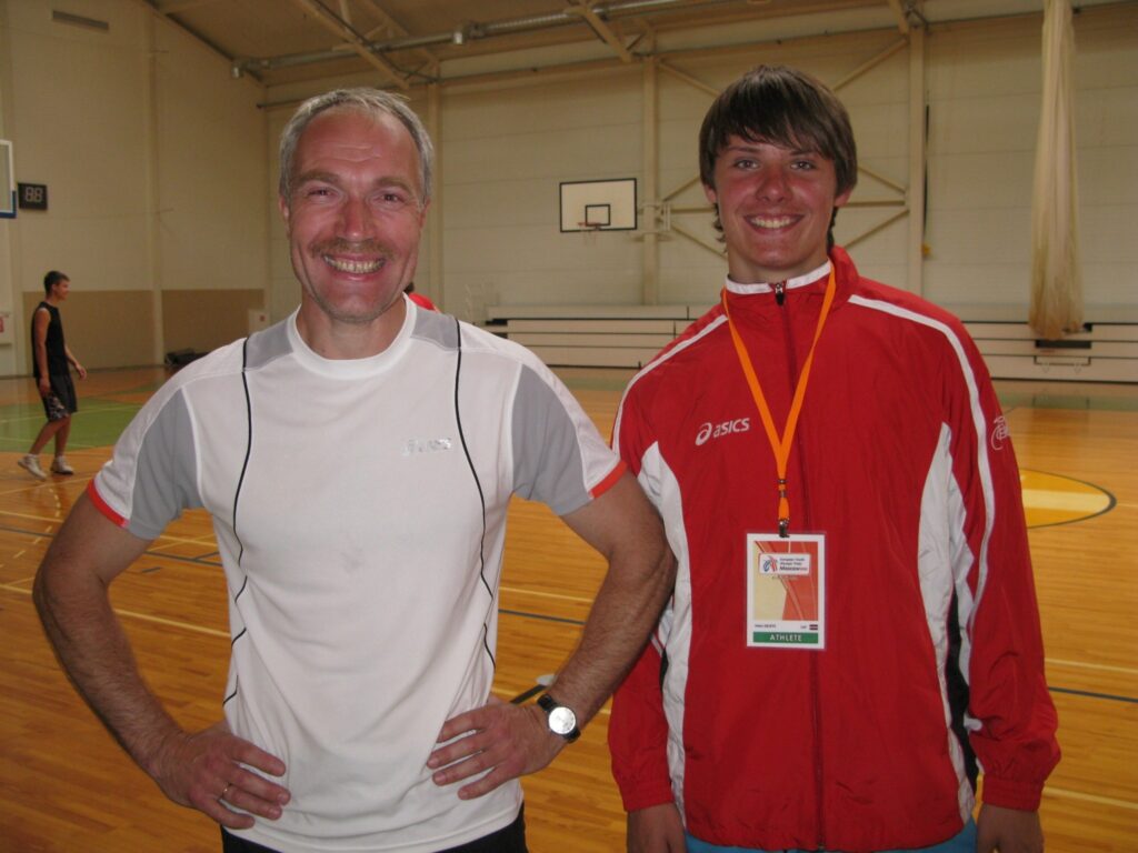 Trenera Guntara Marksa audzēknis, šķēpmetējs Intars Išējevs vienīgais no Latvijas vieglatlētiem kvalificējies Pasaules jaunatnes olimpiādei, kas augustā notiks Singapūrā.
Autors: Sandra Pētersone