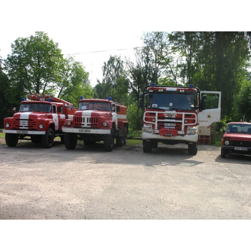 No 1. līdz 20. foto autore Anita Jefimova.
No 21. līdz 175. foto autors Jānis Medejsis.