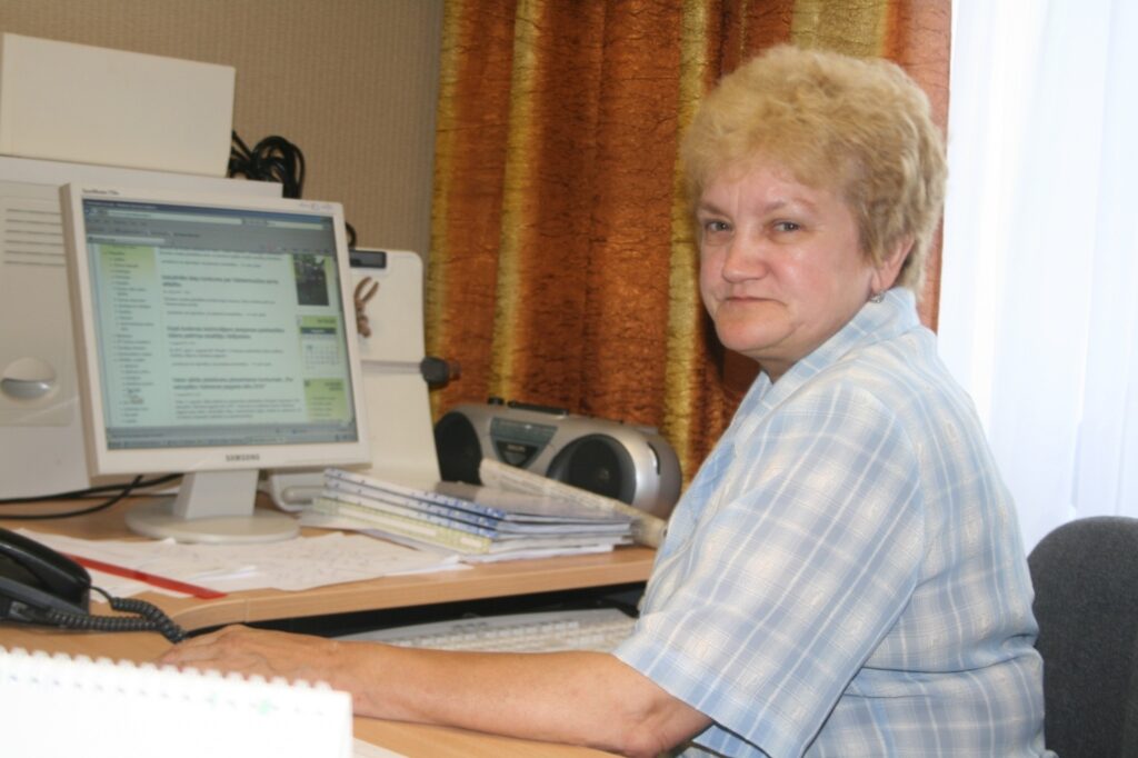 Ēveles pagasta pārvaldes vadītāja Līga Ciguze atzīst, ka tālākai attīstībai lielāka uzmanība jāpievērš projektu izstrādei. 
Autors: Aivars Zilbers