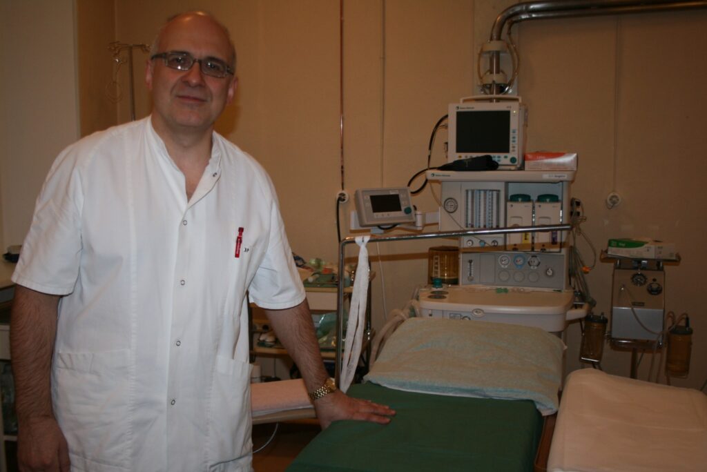 Smiltenē atvērts ginekoloģiskais dienas stacionārs, ko vada ārsts Gints Lapiņš.
Autors: Sandra Pētersone