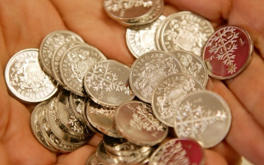 Autors: xn--ziemassvtki-wpb.lv