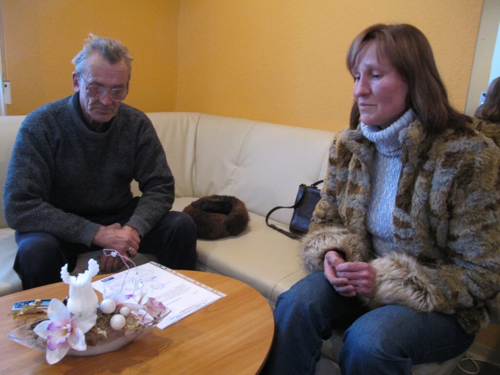 Valcēnietis Māris Banka un Valkas dzīvnieku patversmes bijusī darbiniece Gunta Kraučuna ir neizpratnē par Mura nāves apstākļiem.
Autors: Ingūna Johansone