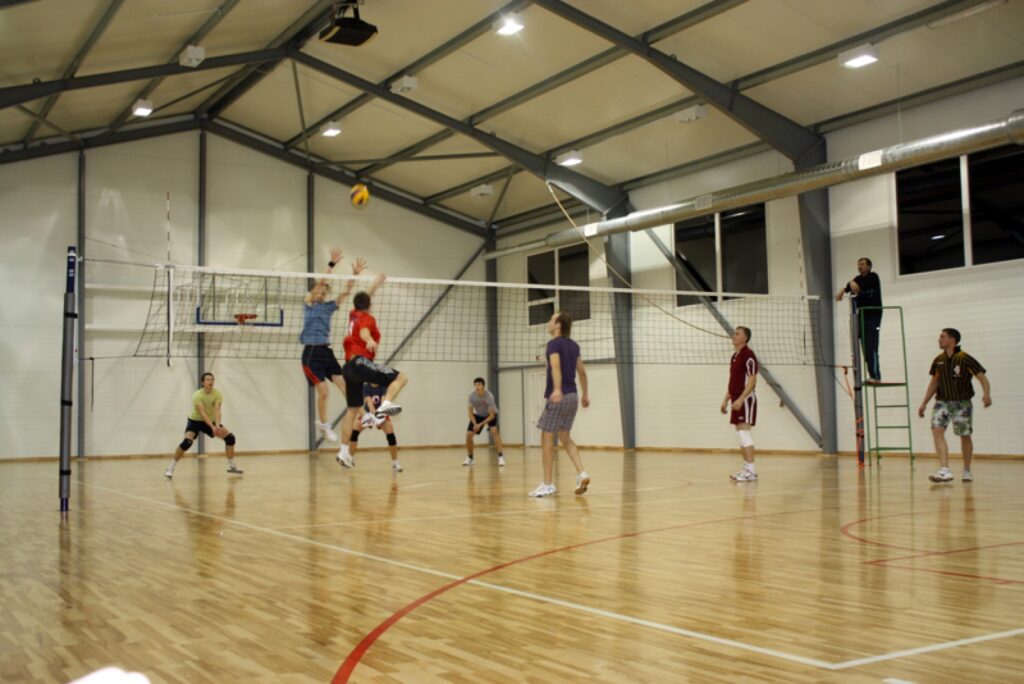 Valkas volejbola klubs gadu noslēdz ar turnīru Kārķu sporta hallē.
Autors: Eduards Rācenis