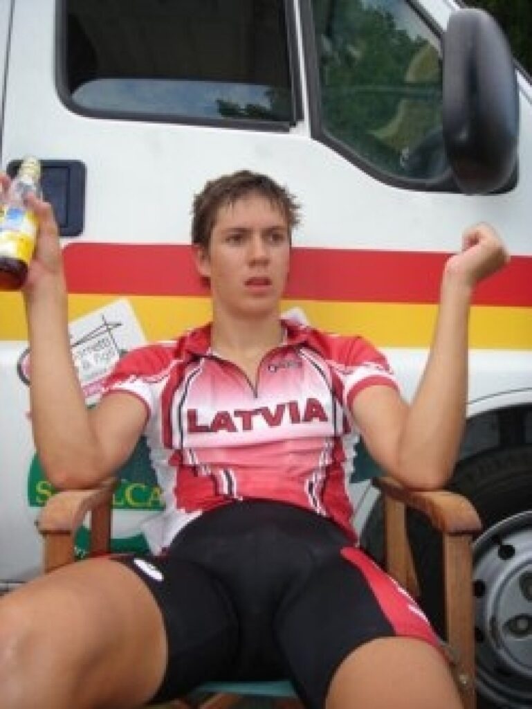 Ingus Eislers
Autors: http://team79.e-monsite.com/