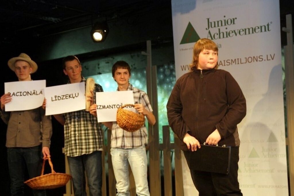 Aluksniesiem.lv raksta attēla aizvietotājs