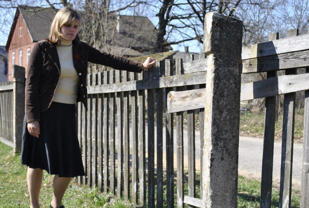 Strenču bērnudārza vadītāja Sandra Āķere cer uz pašvaldības atbalstu pirmsskolas izglītības iestādes vecās sētas un rotaļlaukuma konstrukciju atjaunošanā.
Autors: Sandra Pētersone