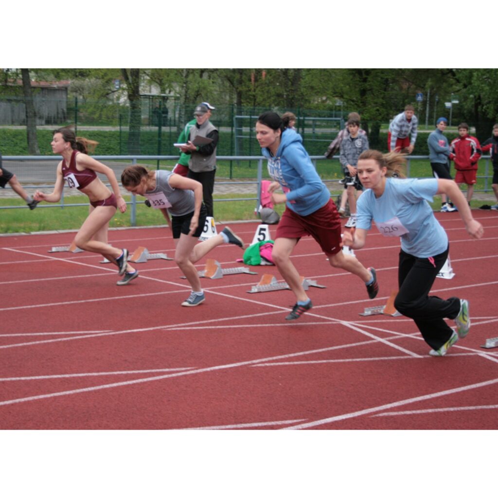 Šodien Valkas stadionā Starpnovadu skolu sacensību 