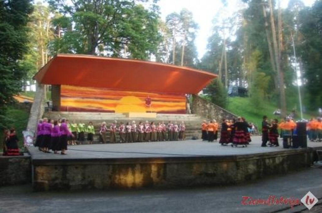 Autors: www.ziemellatvija