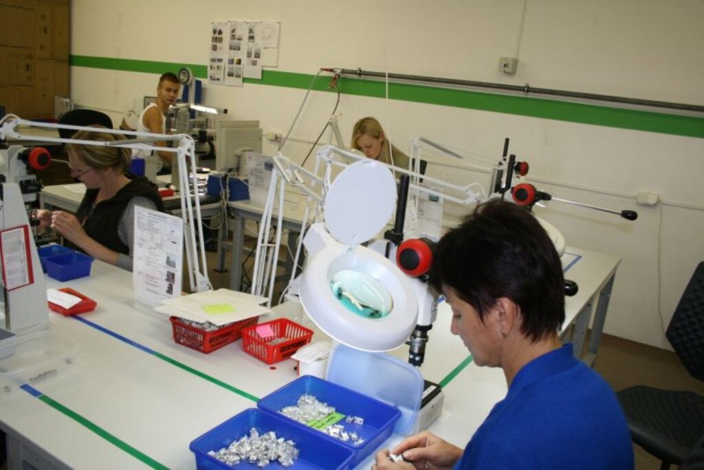 SIA “efn Baltija” darbinieki ar darba apstākļiem firmā ir apmierināti un vēlas savu darbu saglabāt. 
Autors: Aivars Zilbers