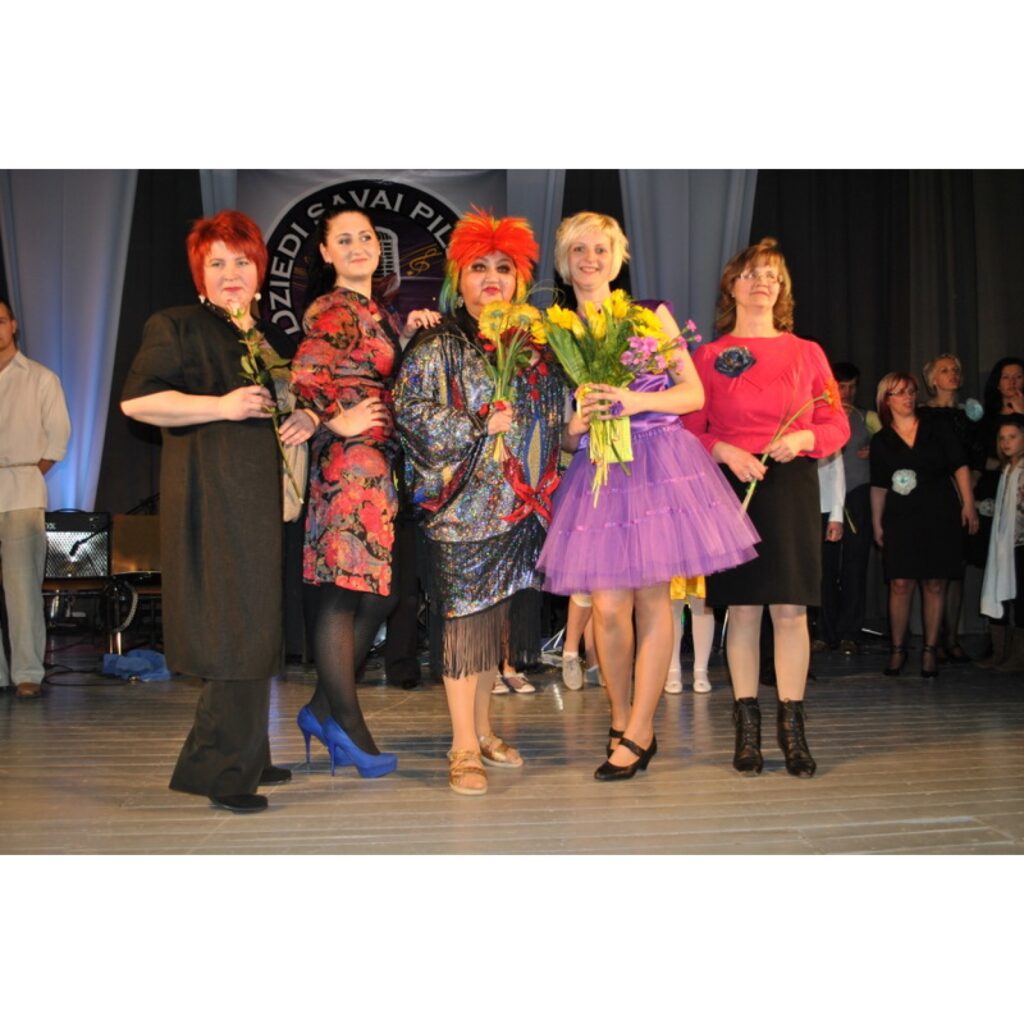 Autors: Santa Sinka korespondente