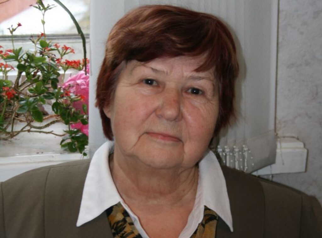 Lauksaimniecības un pārtikas nozaru arodbiedrības Valkas reģionālās komitejas vadītāja Valentīna Oleksenko novērojusi, ka strauji palielinās iedzīvotāju priekšpensionēšanās, jo cilvēki vairs netic valdībai. 
Autors: Aivars Zilbers